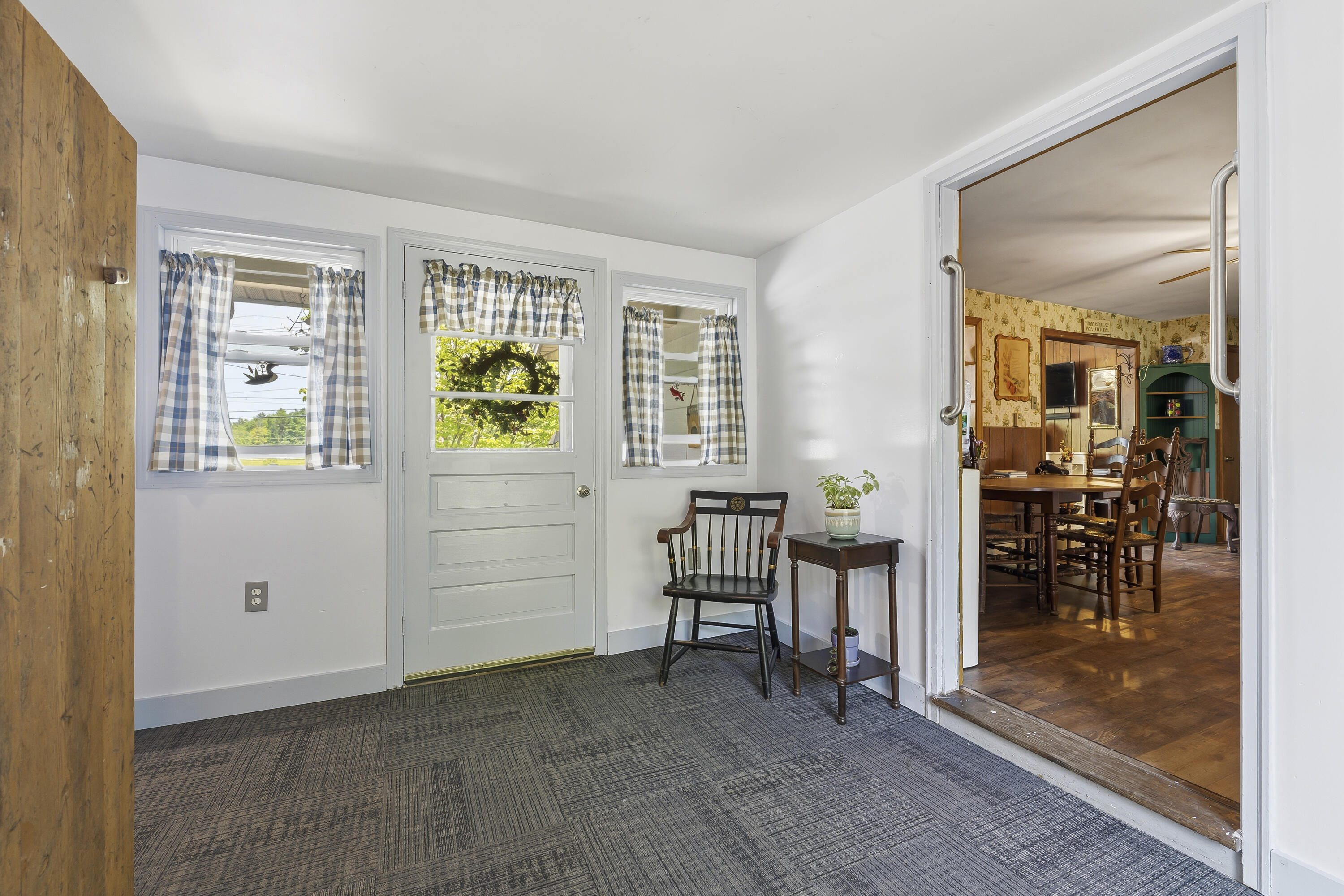 92 Highway 236 Berwick, ME 03901 - Photo 6 of 67 92 ME-236_116