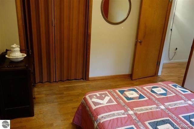 6461 Center Road Traverse City, MI 49686 - Photo 29 of 58 1837763-28.jpg