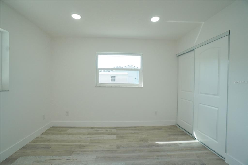1461 Royal Road Venice, FL 34293 - Photo 16 of 68