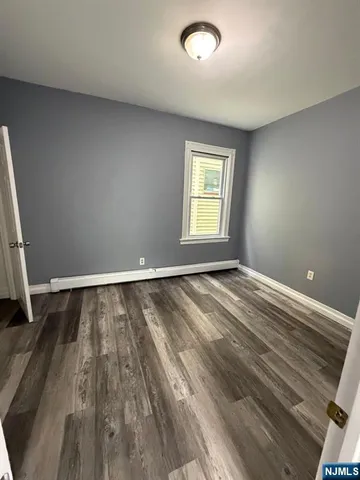 $2,450 | 23 9th Avenue, East Orange, NJ 07018