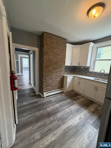 $2,450 | 23 9th Avenue, East Orange, NJ 07018