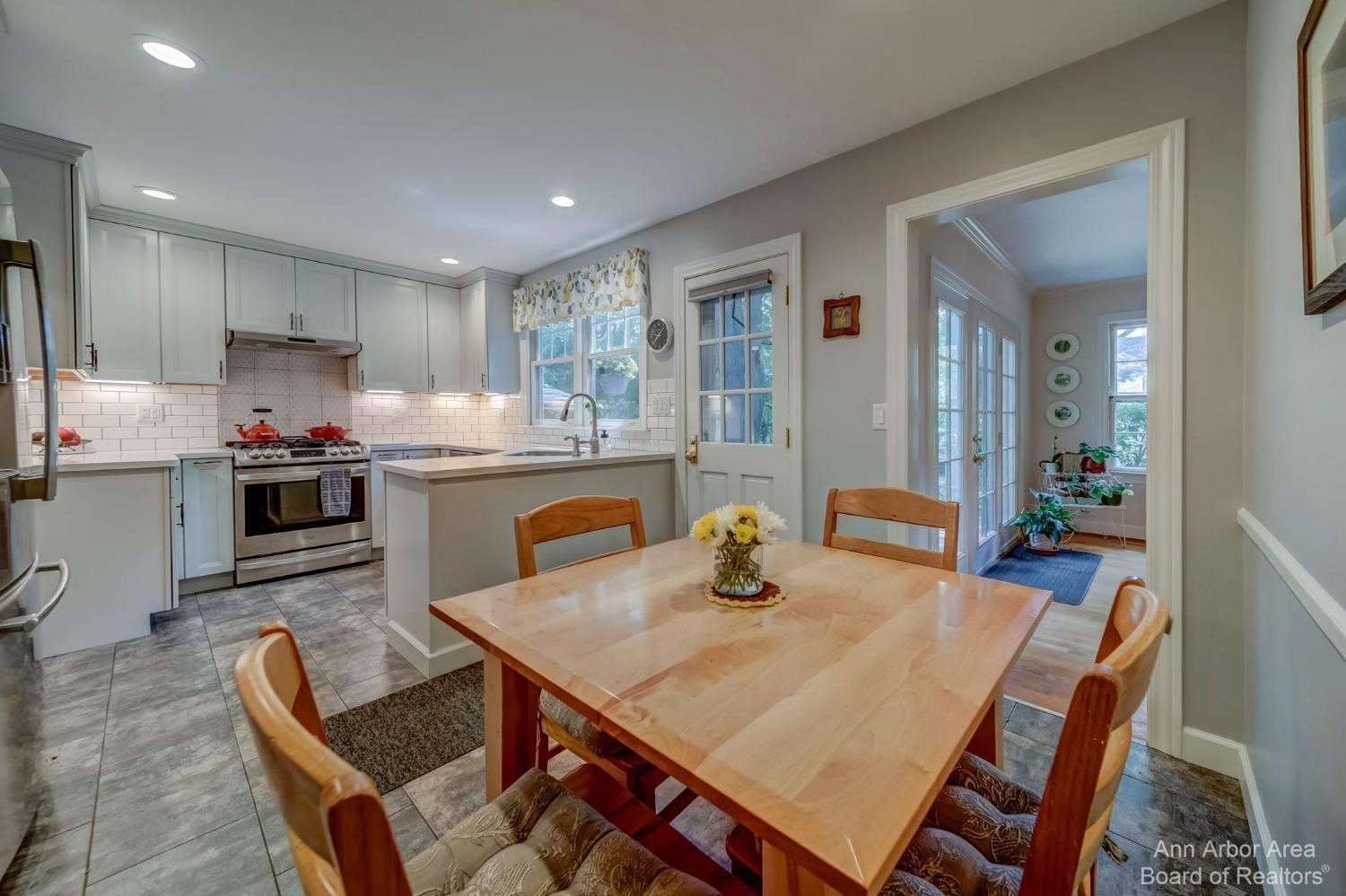2110 Tuomy Road Ann Arbor, MI 48104 - Photo 19 of 54 Photo 19