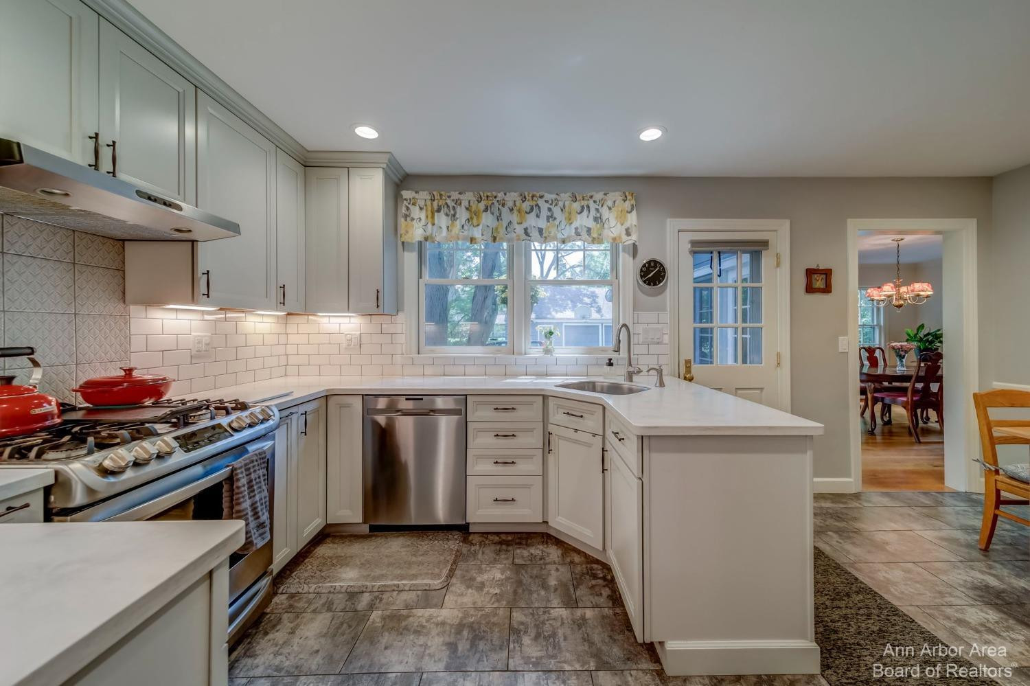 2110 Tuomy Road Ann Arbor, MI 48104 - Photo 22 of 54 Photo 22
