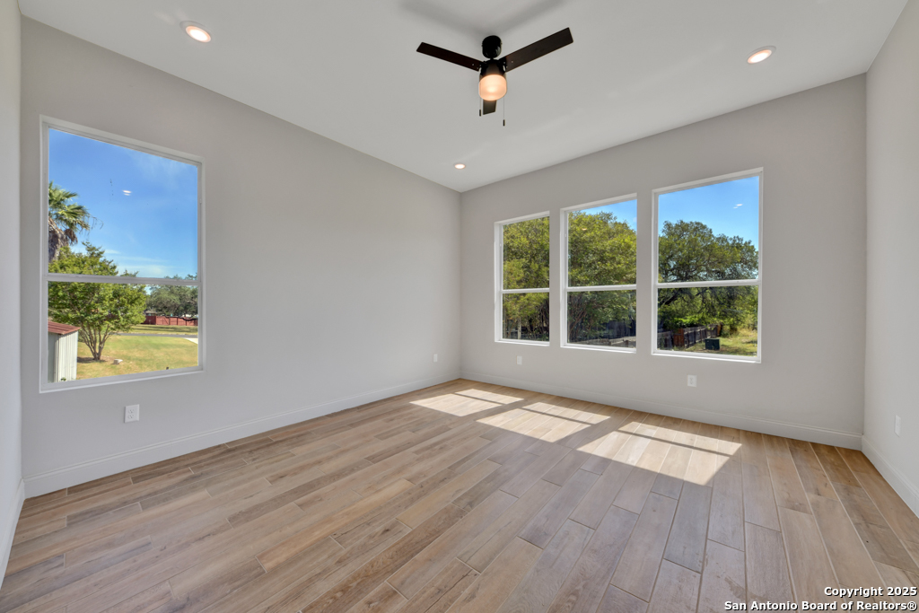 105 River Bluff Castroville, TX 78009 - Photo 18 of 40