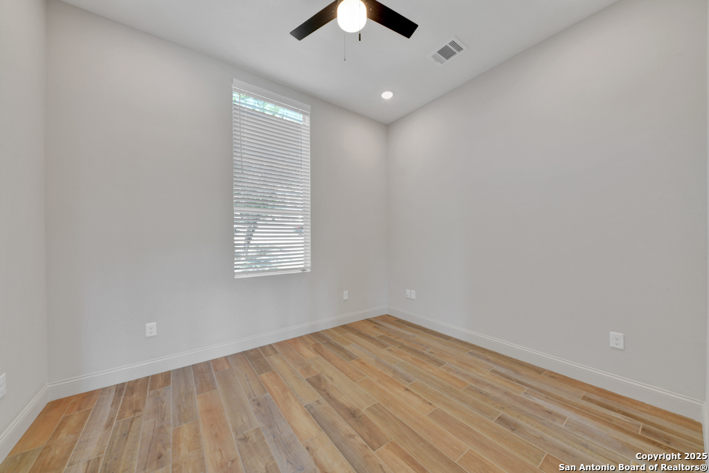 105 River Bluff Castroville, TX 78009 - Photo 24 of 40