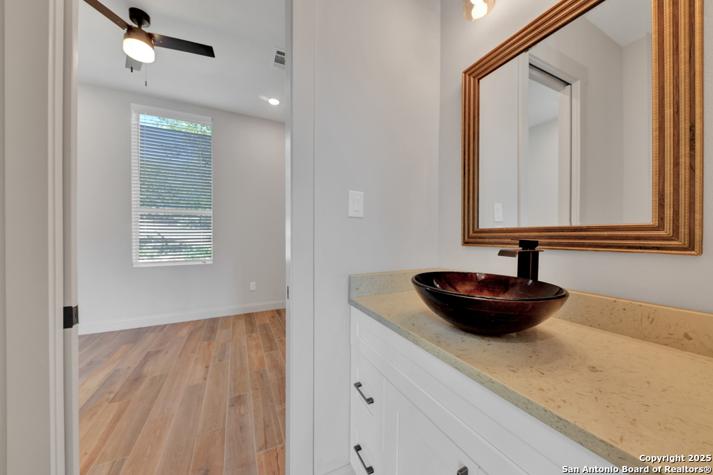 105 River Bluff Castroville, TX 78009 - Photo 26 of 40