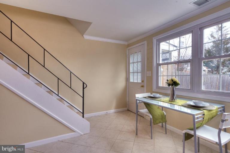 4423 Norfen Road Halethorpe, MD 21227 - Photo 5 of 18 Staircase