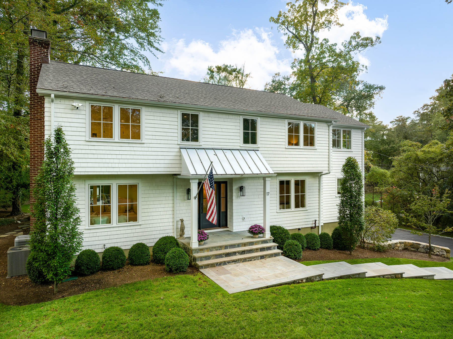 17 Royle Road Darien, CT 06820 - Photo 3 of 42 17 Royle Rd 04 - WEB