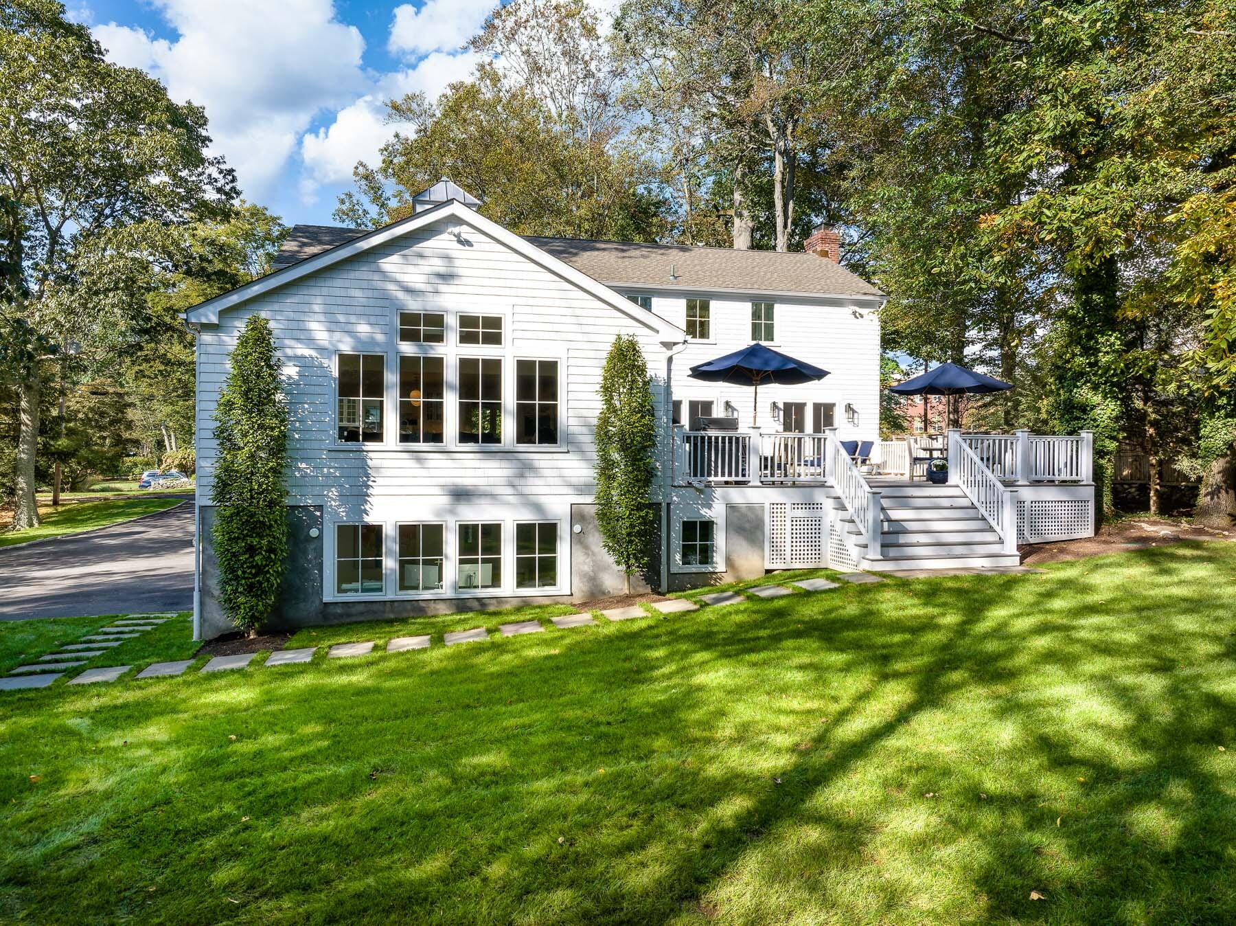 17 Royle Road Darien, CT 06820 - Photo 6 of 42 17 Royle Rd 09 - WEB