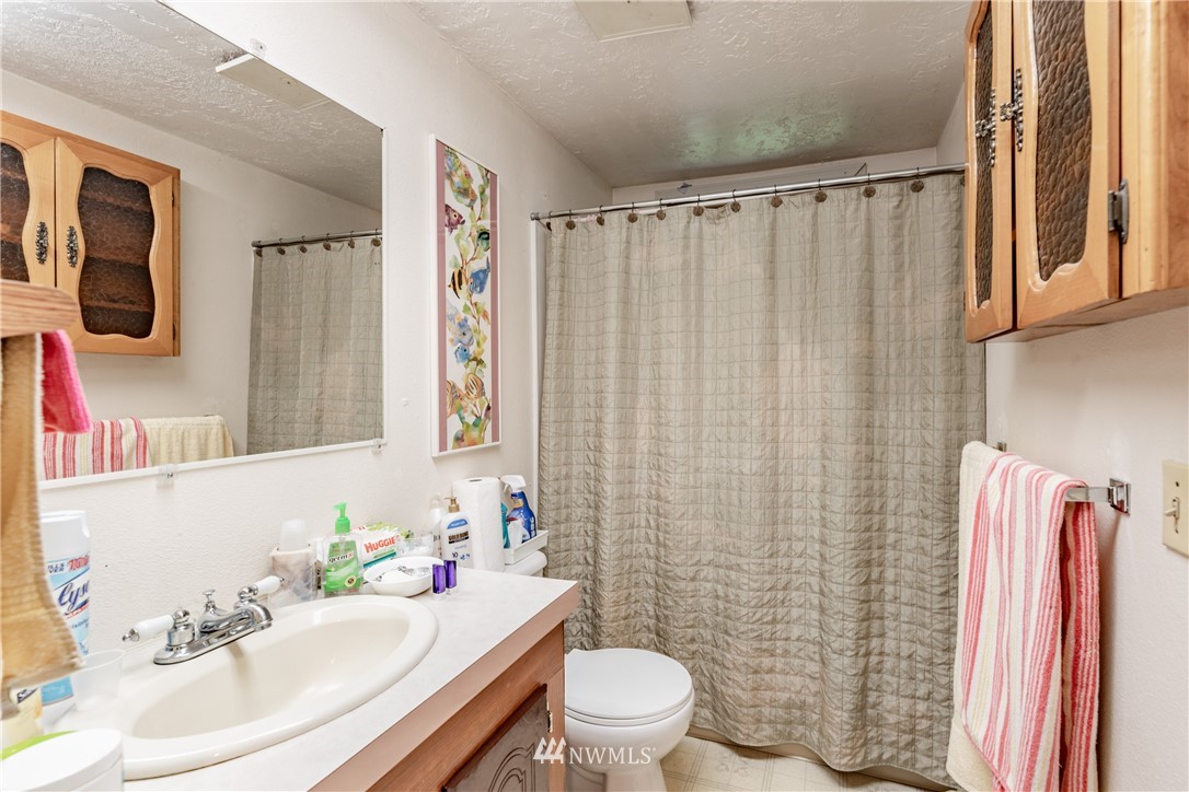2640 South Silver Lake Road Castle Rock, WA 98611 - Photo 26 of 35 Gallery Image 26