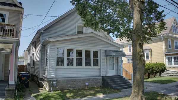 $189,900 | 316-318 East Street, Buffalo, NY 14207