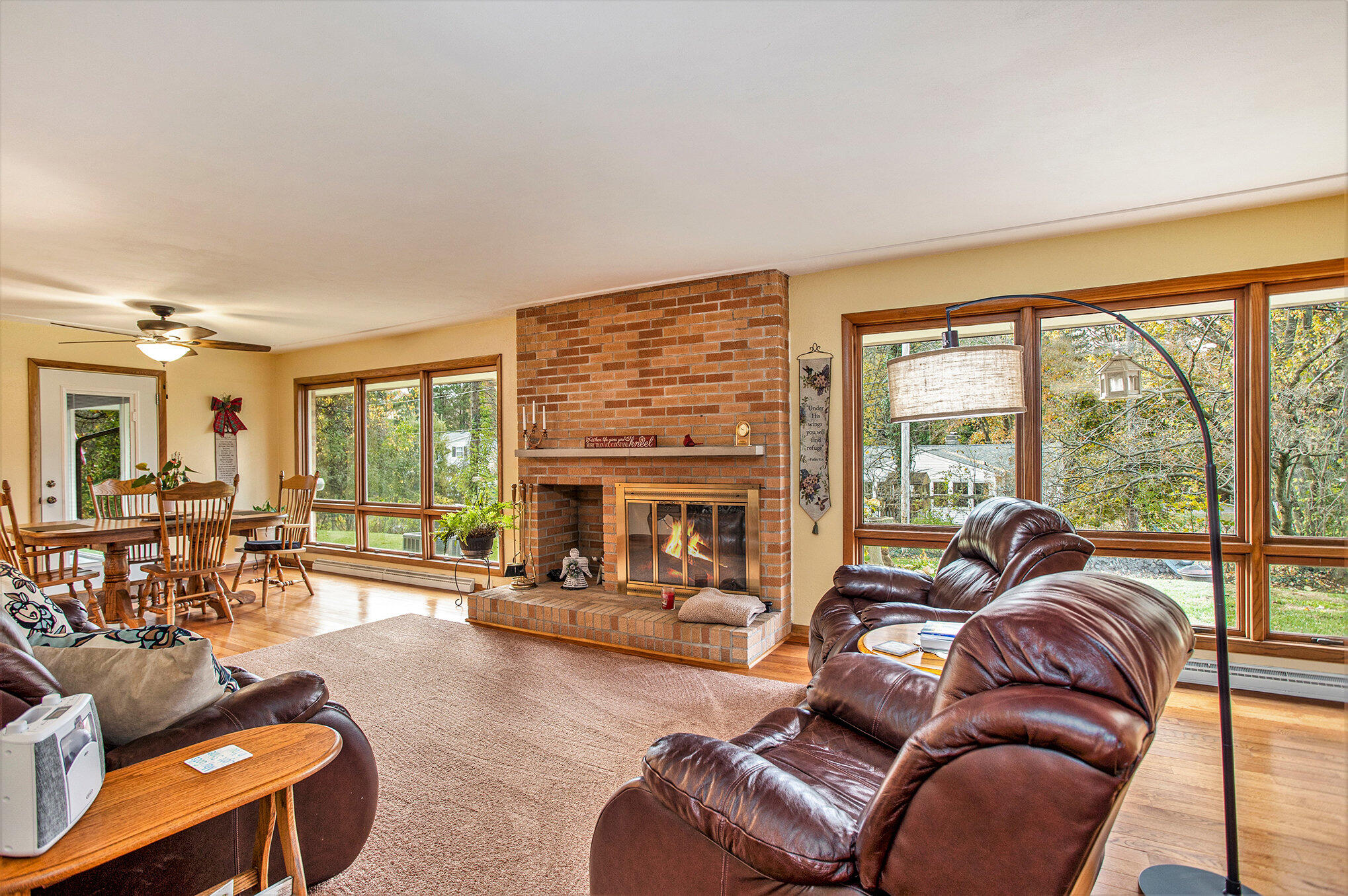 312 Devon Road Battle Creek, MI 49015 - Photo 5 of 23 005_312_devon_rd_battle_creek_mi_49015-9