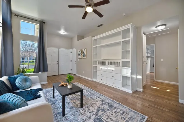 a view of a backyard of the house