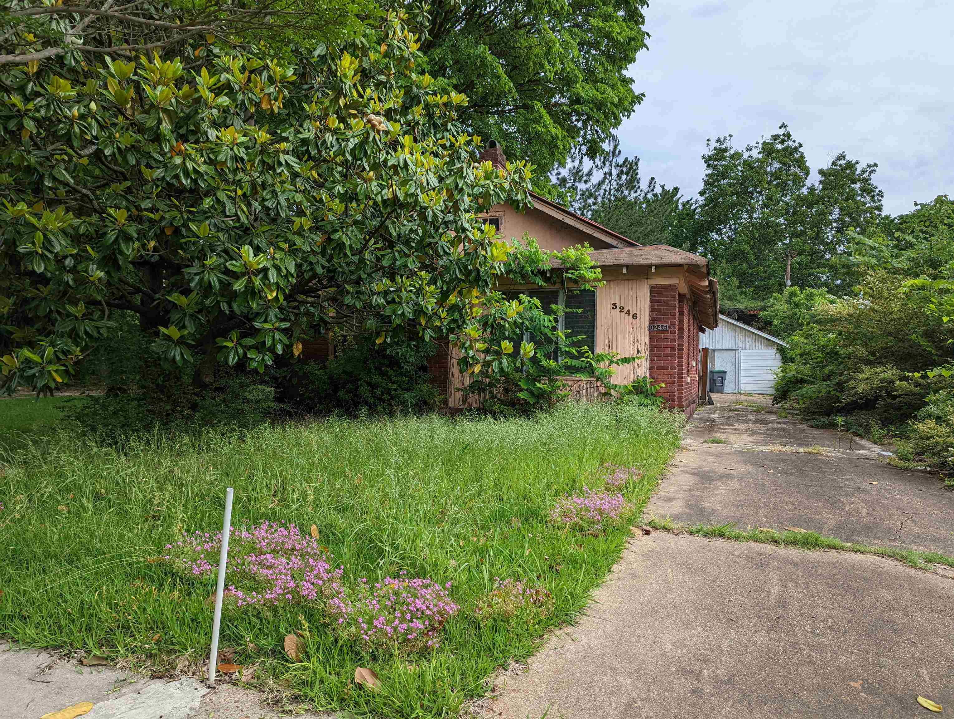 3246 Carrington Road Memphis, TN 38111 - Photo 1 of 16 Gallery Image 1