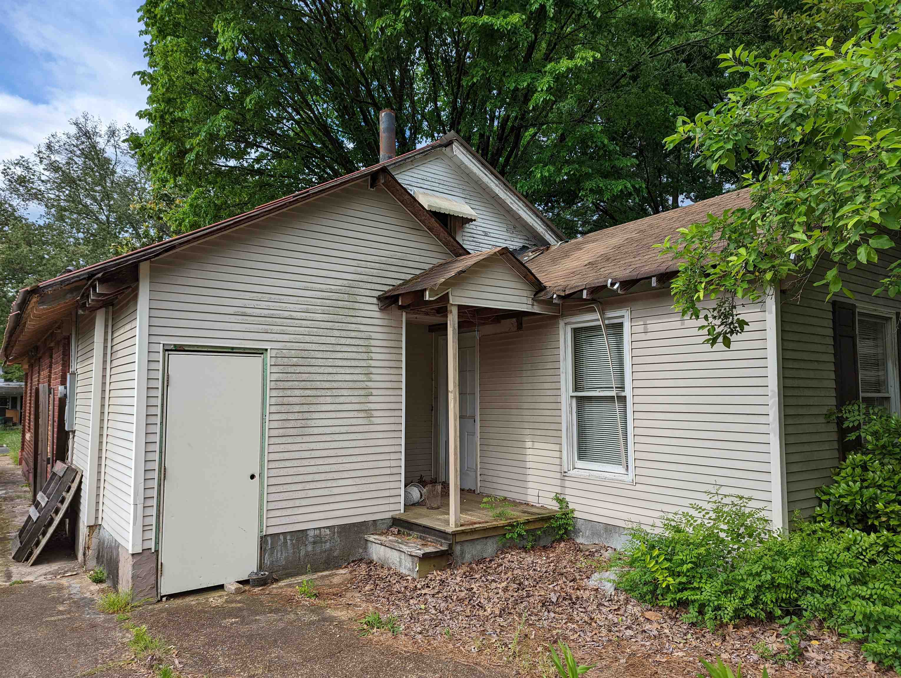 3246 Carrington Road Memphis, TN 38111 - Photo 2 of 16 Gallery Image 2