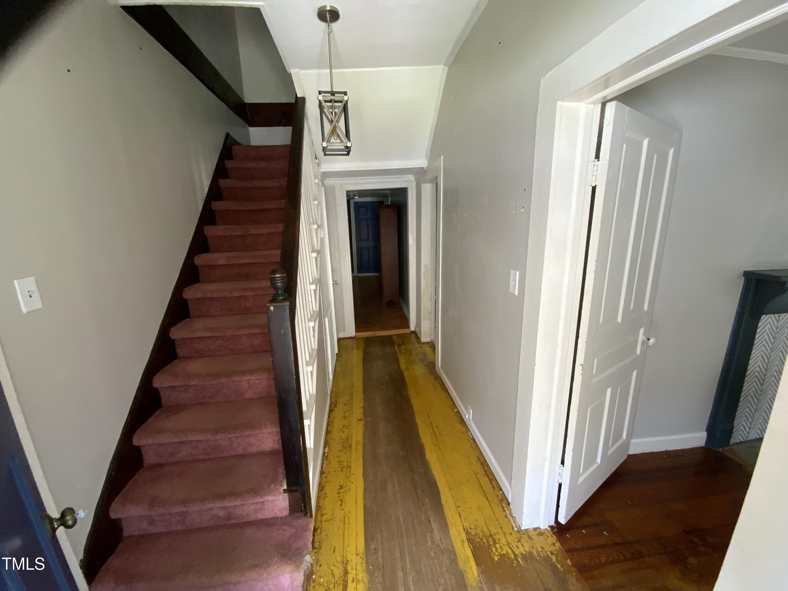 104 North 16th Street Erwin, NC 28339 - Photo 2 of 14 IMG_5135