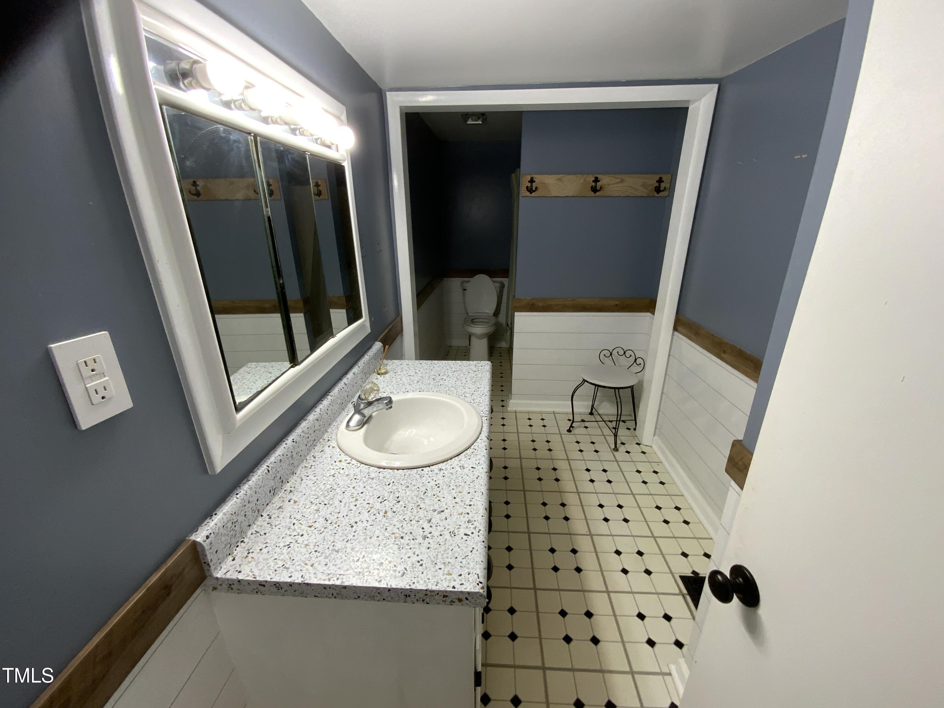 104 North 16th Street Erwin, NC 28339 - Photo 4 of 14 IMG_5141