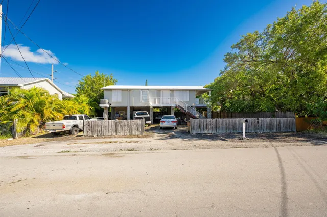 $1,400,000 | 206 4th Street, Key West, FL 33040