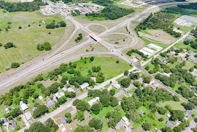 $850,000 | 102 South Dixie Street, Brenham, TX 77833