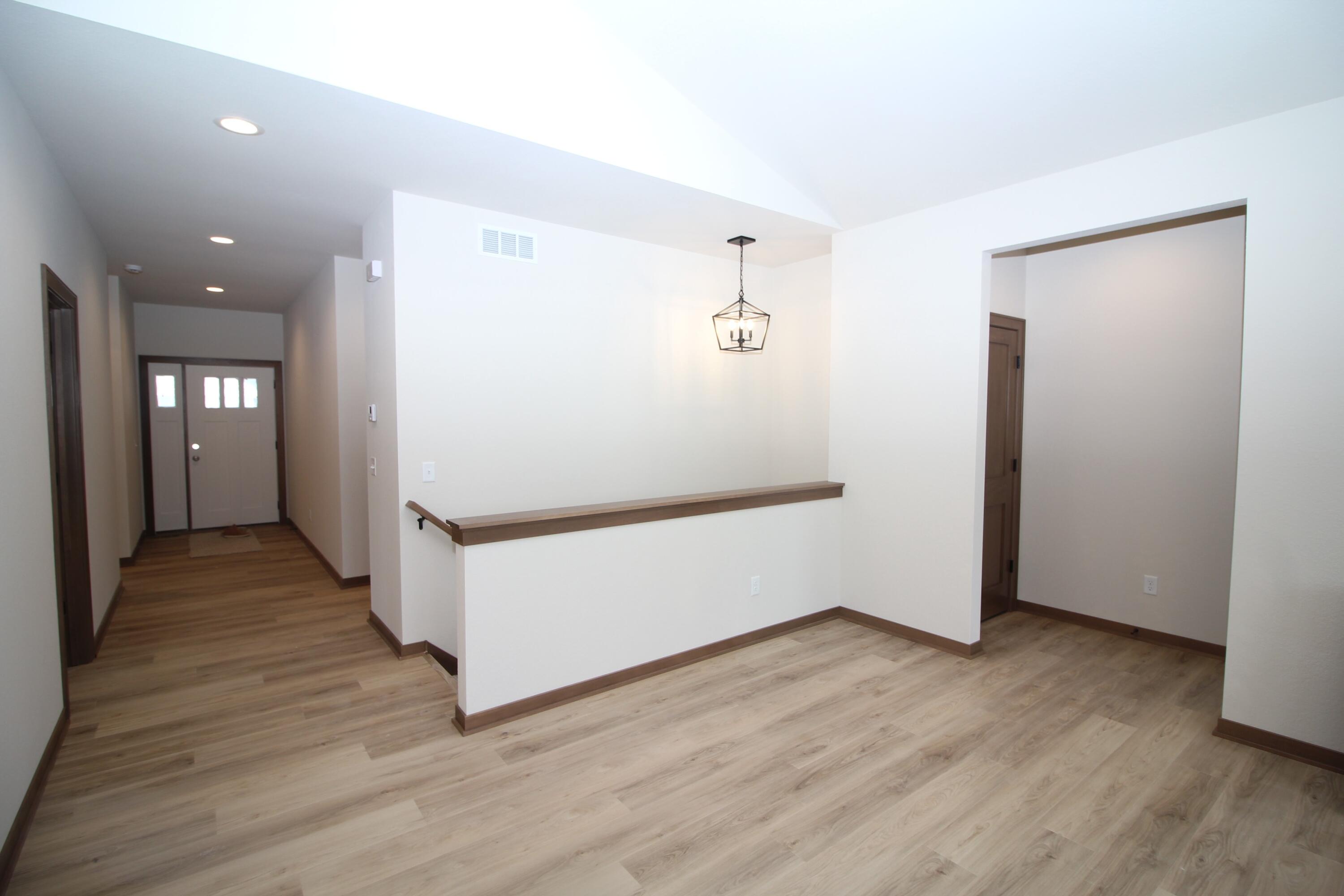 522 Calvin Lane Mount Pleasant, WI 53406 - Photo 3 of 23 IMG_92201_inPixio