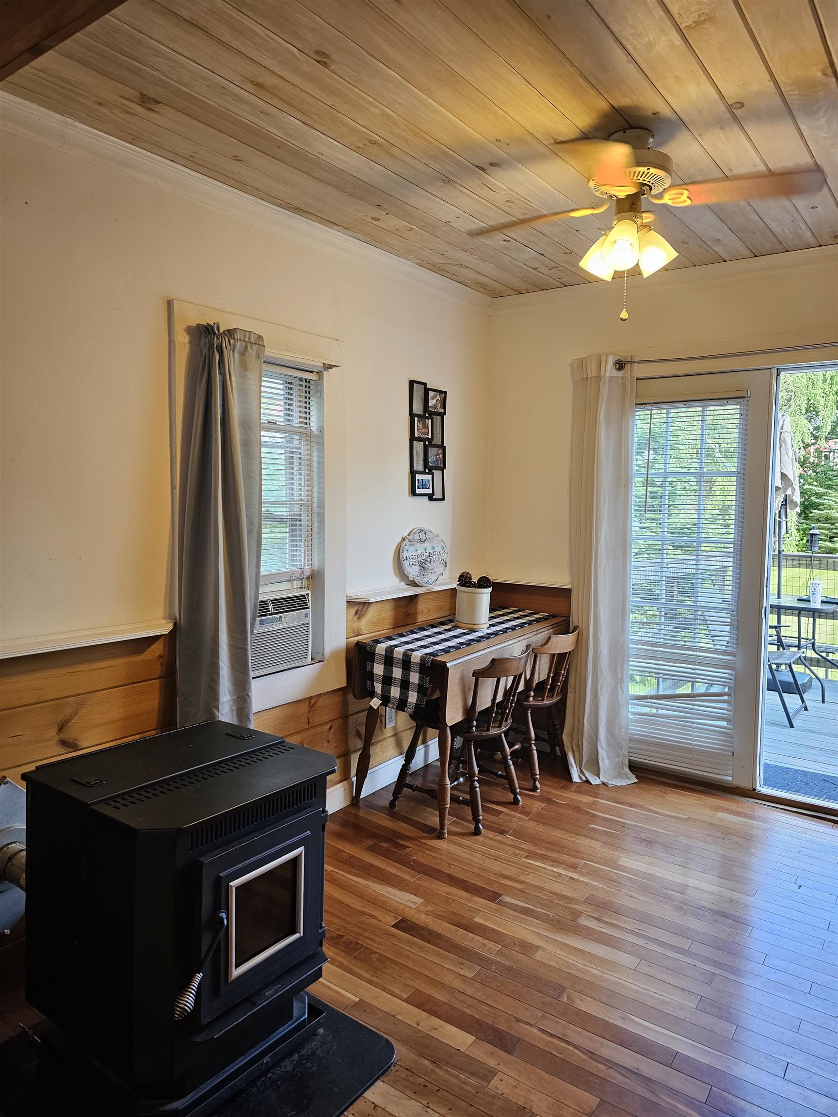 20 Spring Street Belmont, NH 03220 - Photo 14 of 27