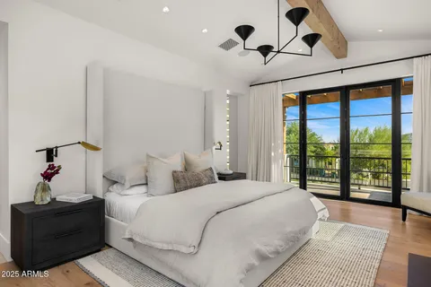 $13,999,999 | 6126 East Joshua Tree Lane, Paradise Valley, AZ 85253