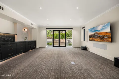 $13,999,999 | 6126 East Joshua Tree Lane, Paradise Valley, AZ 85253