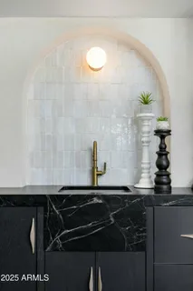 $13,999,999 | 6126 East Joshua Tree Lane, Paradise Valley, AZ 85253