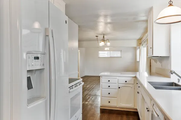 $560,000 | 6824 Will Rogers Drive, Fair Oaks, CA 95628