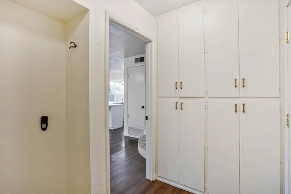 $560,000 | 6824 Will Rogers Drive, Fair Oaks, CA 95628