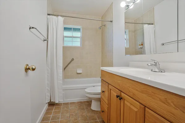 $560,000 | 6824 Will Rogers Drive, Fair Oaks, CA 95628