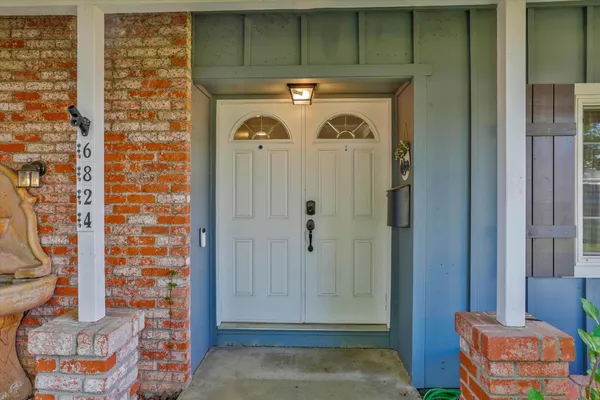 $560,000 | 6824 Will Rogers Drive, Fair Oaks, CA 95628