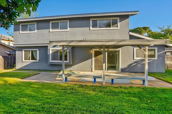 $560,000 | 6824 Will Rogers Drive, Fair Oaks, CA 95628