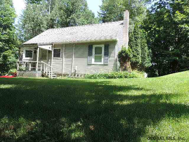 2044 Creek Road Crown Point, NY 12928 - Photo 3 of 20 Photo 3