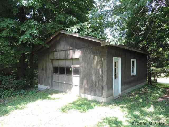 2044 Creek Road Crown Point, NY 12928 - Photo 5 of 20 Photo 5