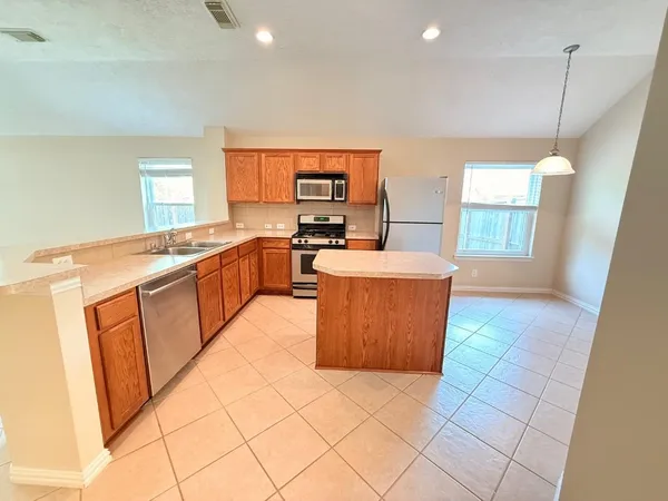 $2,300 | 23202 Prairie Lily Lane, Katy, TX 77494