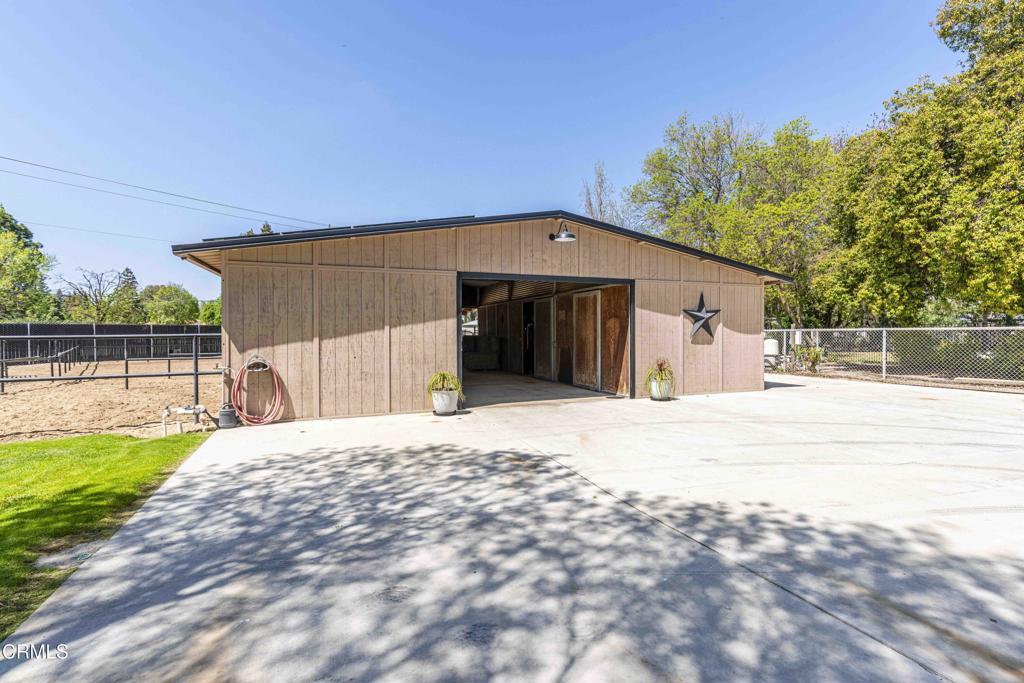 16030 Strebor Drive Bakersfield, CA 93314 - Photo 33 of 48 31