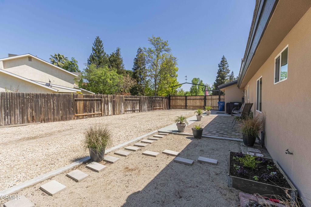 16030 Strebor Drive Bakersfield, CA 93314 - Photo 43 of 48 42