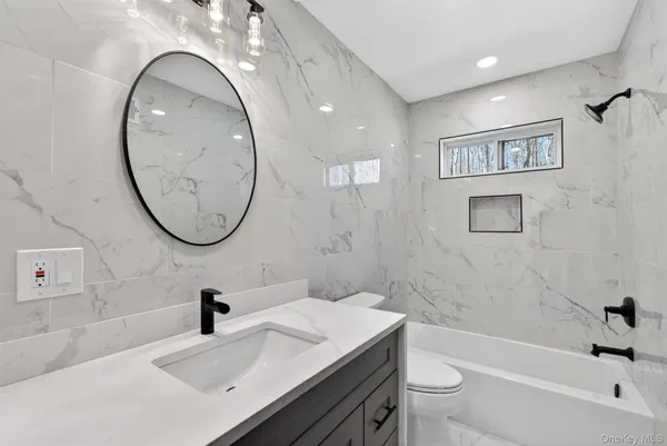 $639,000 | 273 Perry Pond Road, Narrowsburg, NY 12764