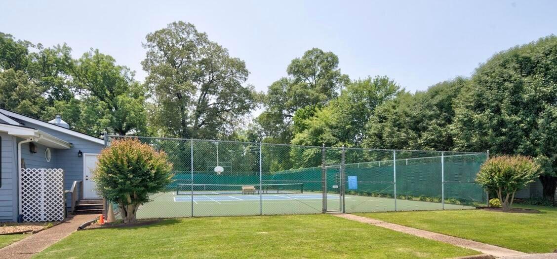 6554 Hickory Brook Road Chattanooga, TN 37421 - Photo 8 of 8 basketball court and tennis court