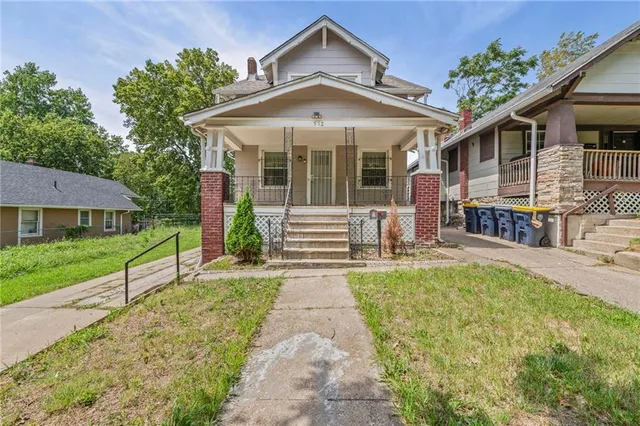 $169,000 | 512 Norton Avenue, Kansas City, MO 64124
