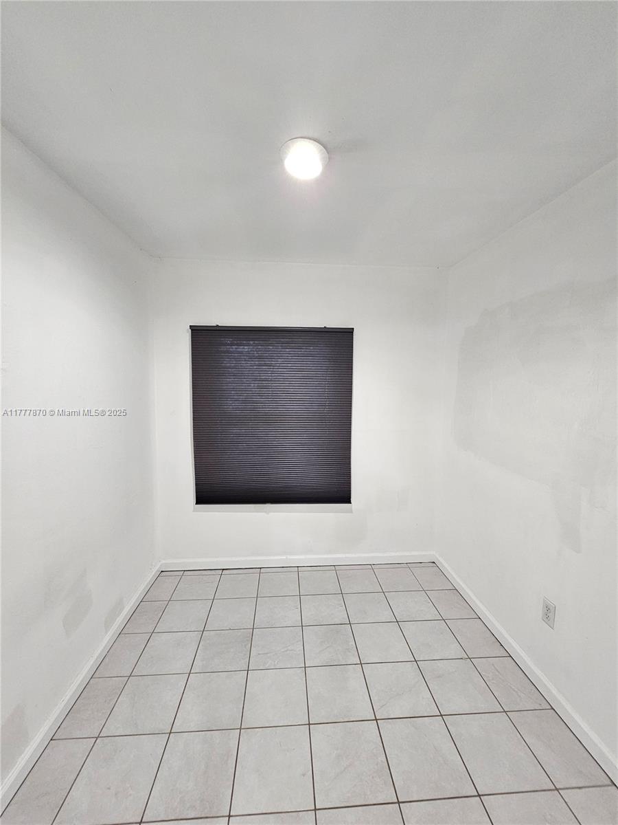 330 Southwest 79th Court, Unit 2 Miami, FL 33144 - Photo 9 of 9 a view of an empty room