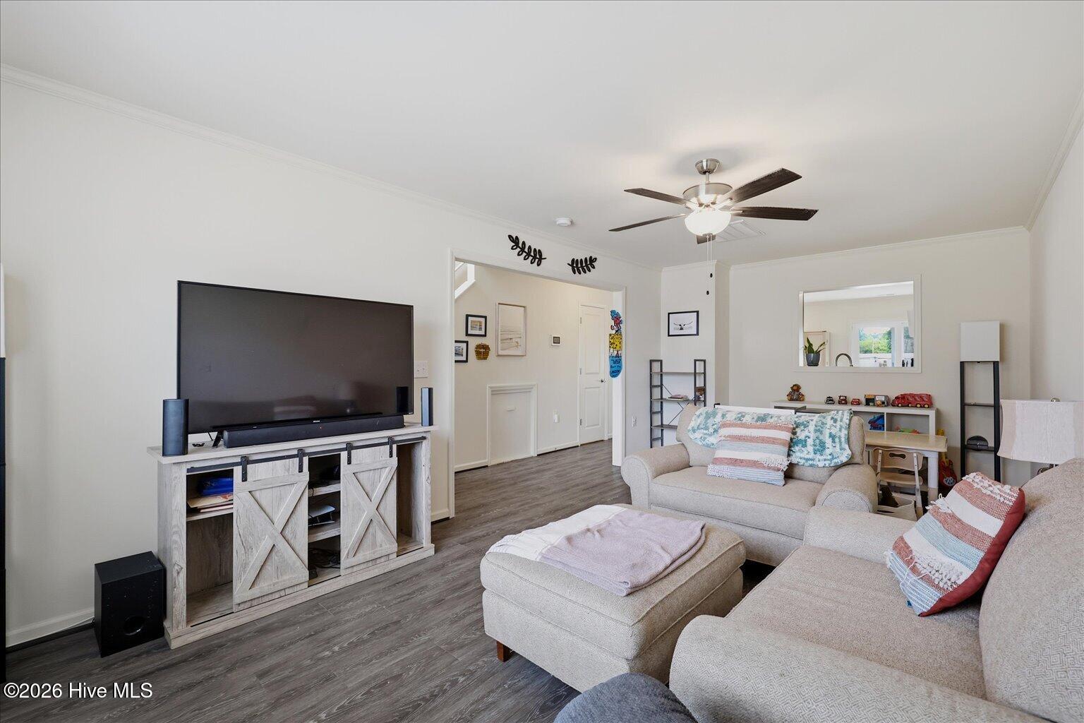 332 Glenellen Loop Road Midway Park, NC 28544 - Photo 10 of 30