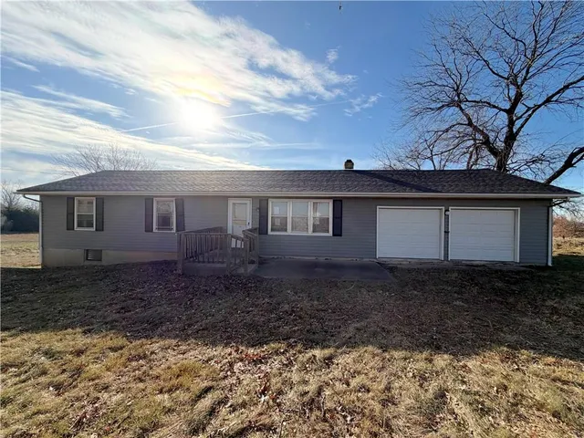 $214,900 | 17787 Cantrell Road, Linwood, KS 66052
