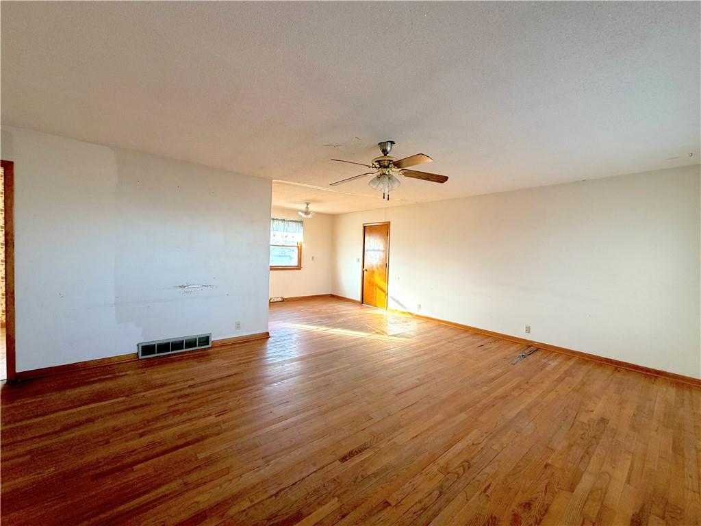 17787 Cantrell Road Linwood, KS 66052 - Photo 2 of 16