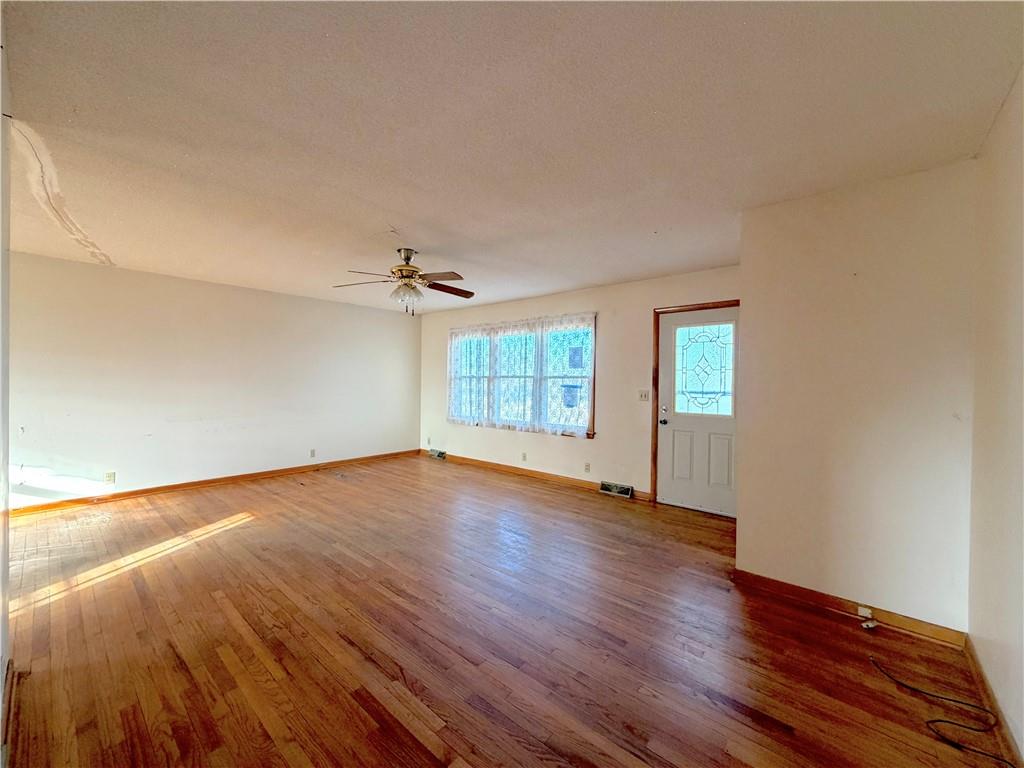 17787 Cantrell Road Linwood, KS 66052 - Photo 3 of 16