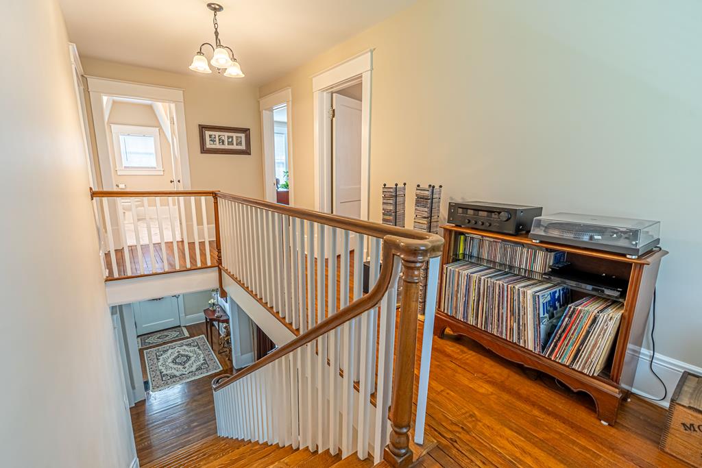 828 Colonial Road Southwest Abingdon, VA 24210 - Photo 42 of 63 Gallery Image 42