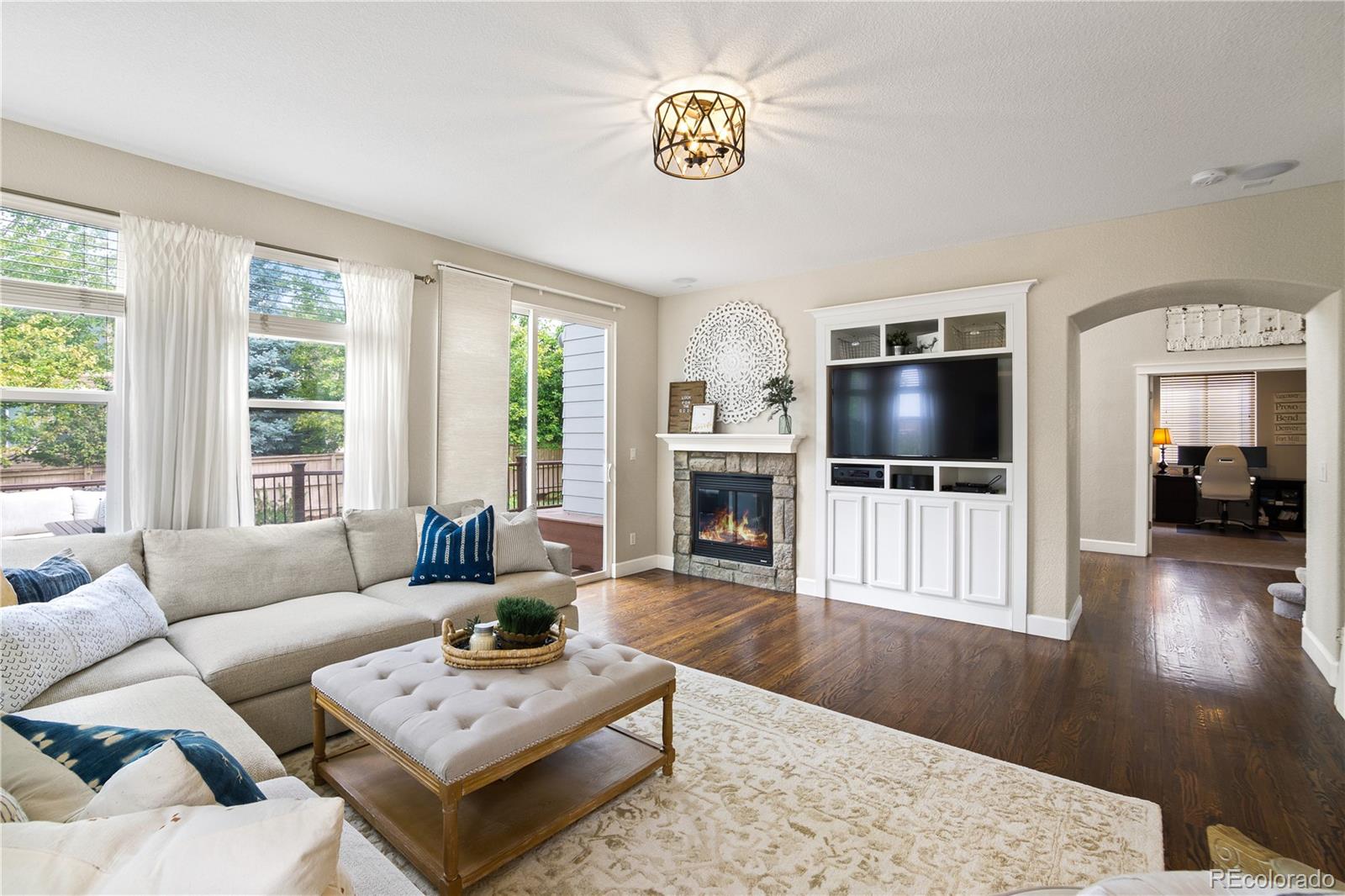 3255 Chandon Way Highlands Ranch, CO 80126 - Photo 12 of 40 Gallery Image 12