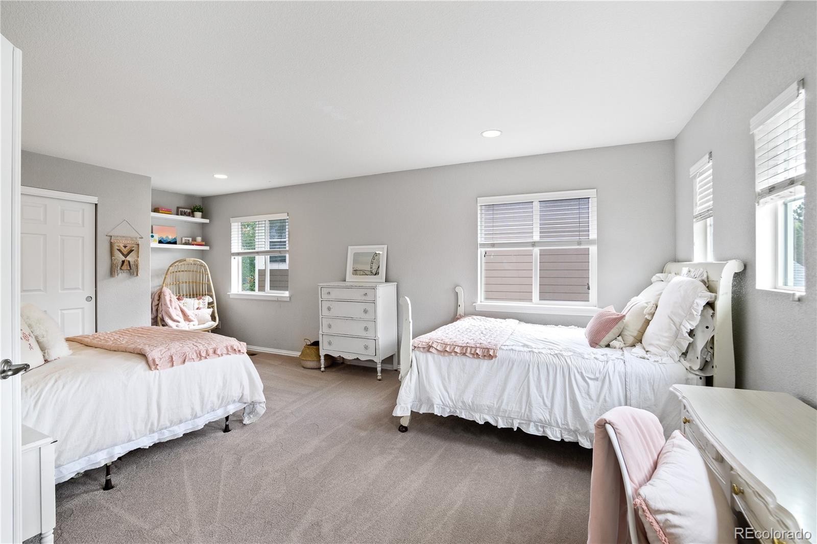 3255 Chandon Way Highlands Ranch, CO 80126 - Photo 19 of 40 Gallery Image 19