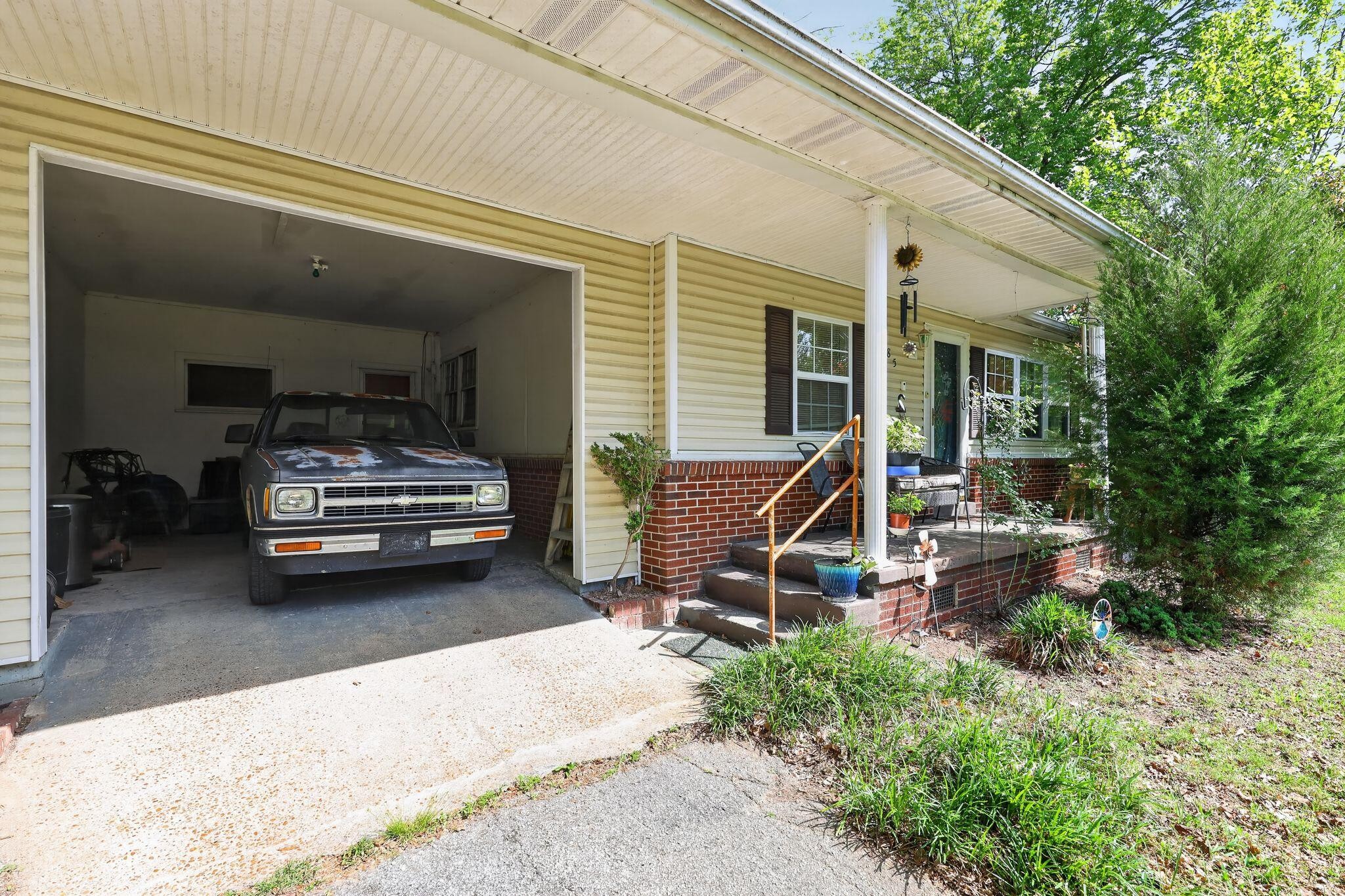 285 Jones Street Huntingdon, TN 38344 - Photo 9 of 33